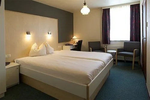 Hotel Atlanta Valkenburg aan de Geul 4*,