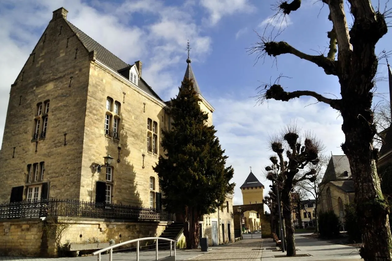 Hotel Atlanta Valkenburg aan de Geul 4*,
